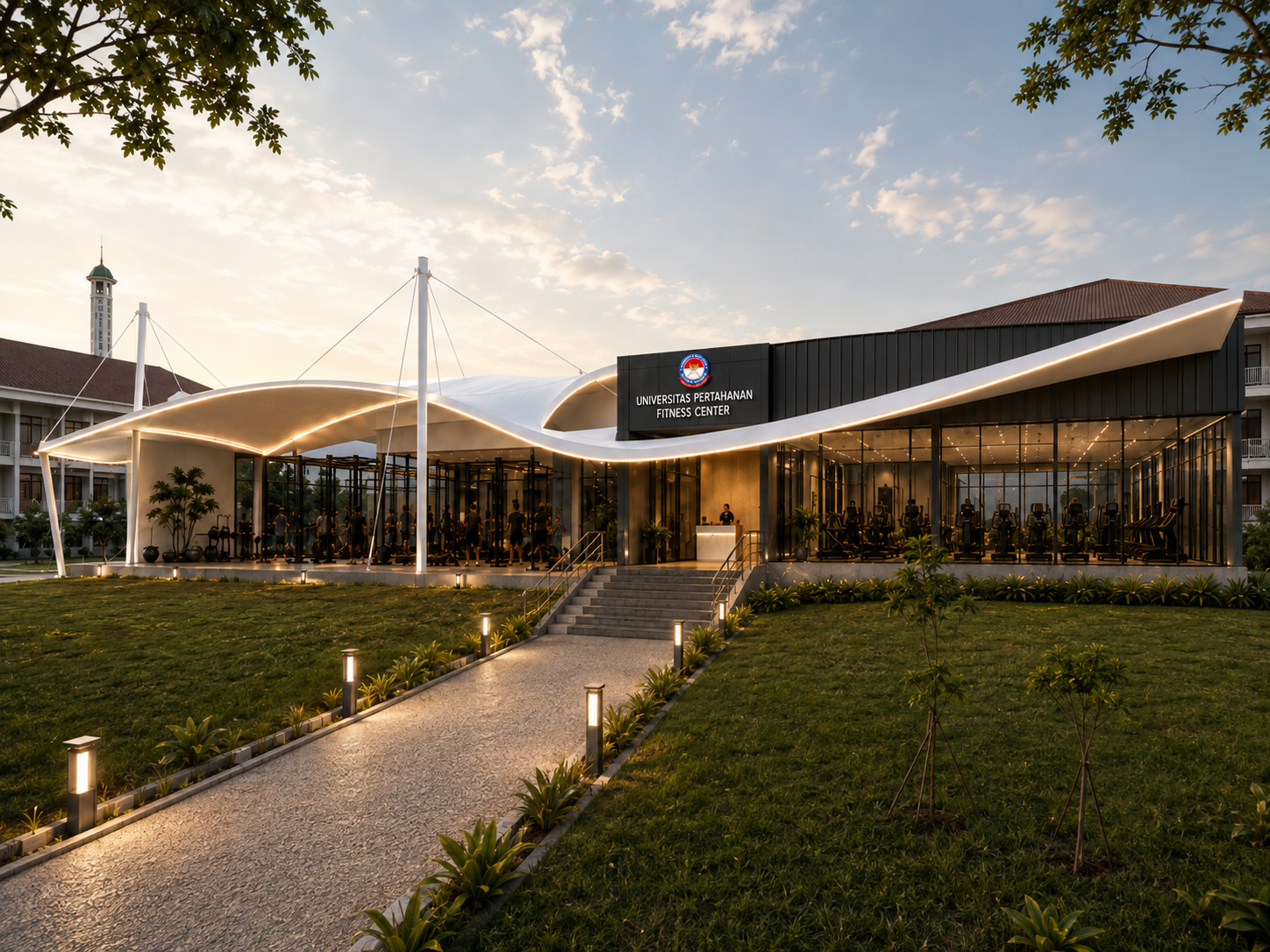 Gedung Universitas Pertahanan Fitness Center saat senja